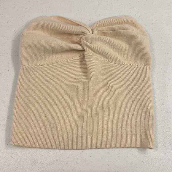 Elegant Cream Strapless Top - Picture 3 of 6